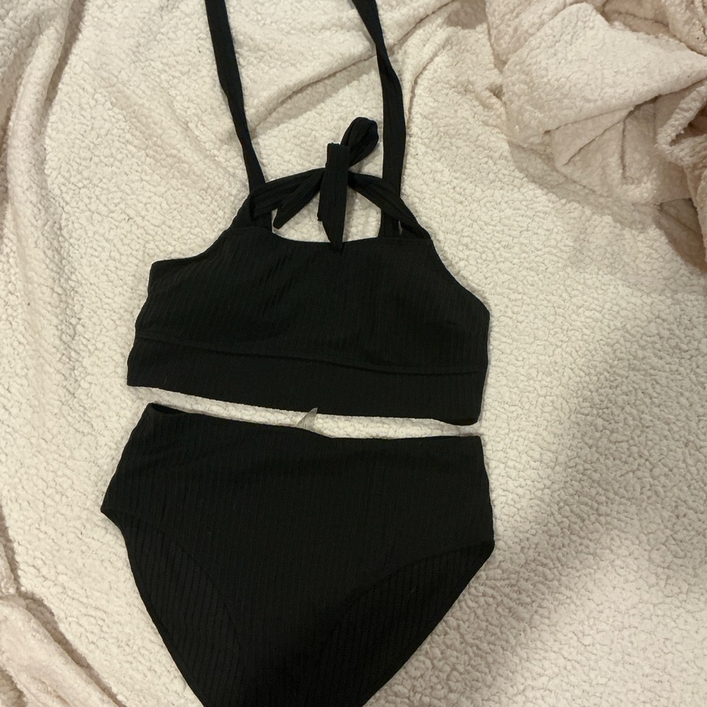 Black Ribbed Two-Piece Bikini Set - Picture 3 of 3
